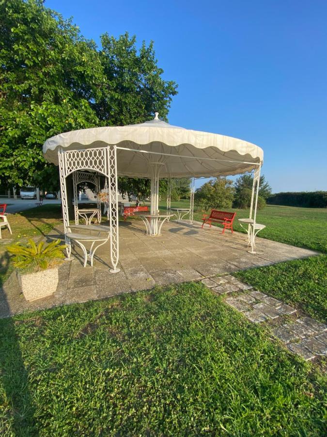 Tra Campagna E Mare Bed and Breakfast Lido delle Nazioni Εξωτερικό φωτογραφία