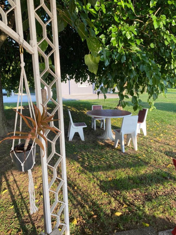 Tra Campagna E Mare Bed and Breakfast Lido delle Nazioni Εξωτερικό φωτογραφία